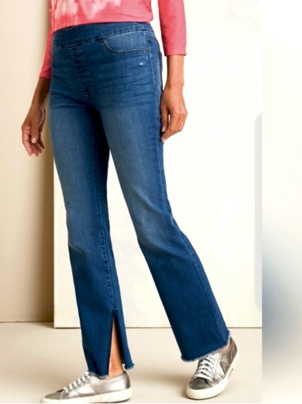 Chico’s Pull On Slim Boot Jeans Women’s Size 14 Ankle Slit Raw Edge Frayed Hems